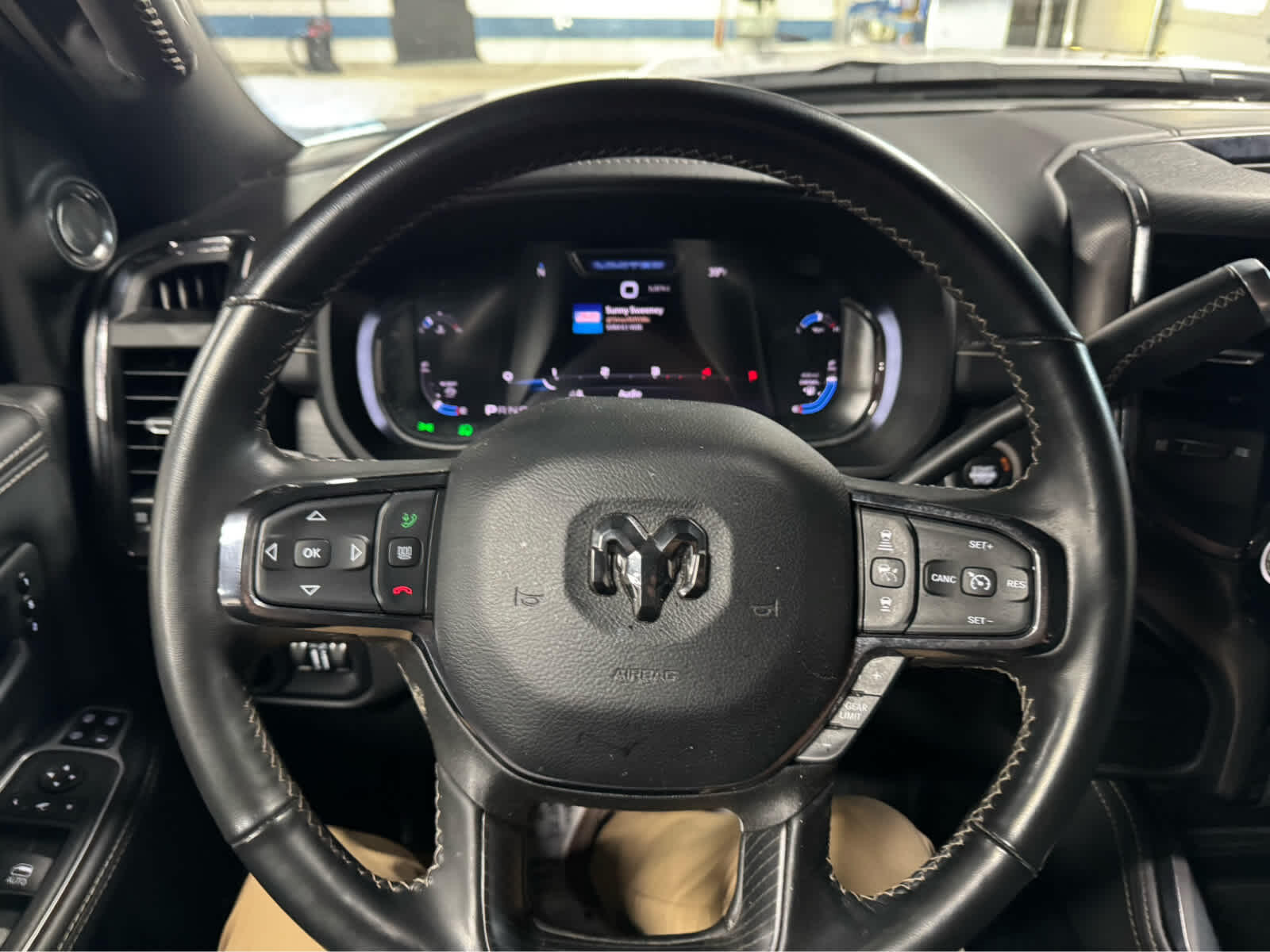 2024 RAM Ram 3500 Pickup Limited - Photo 19