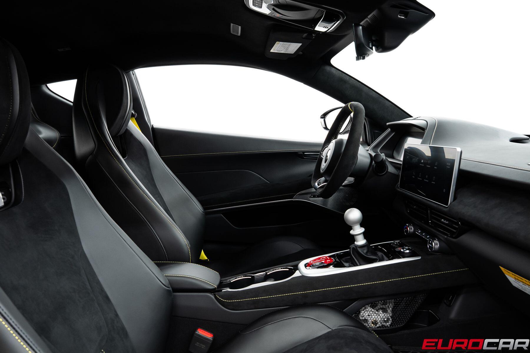 2026 Lotus Emira - Photo 38