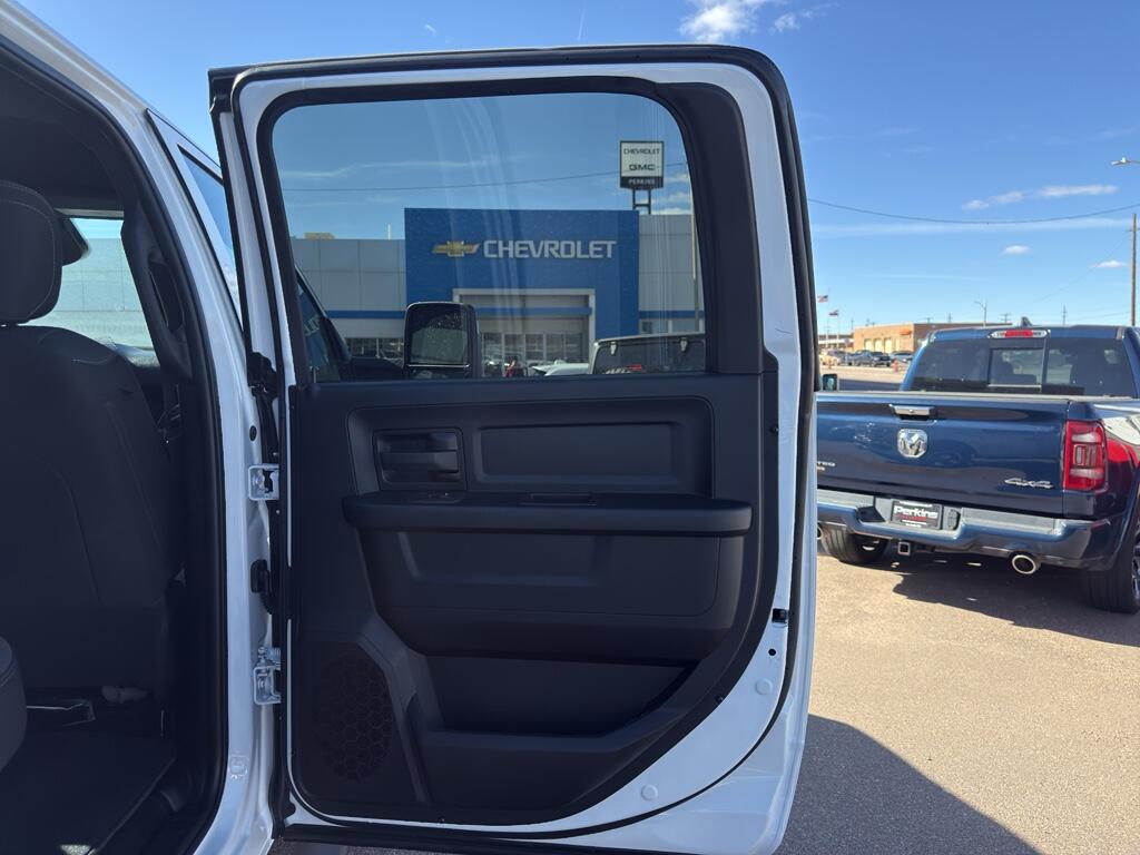 2026 RAM 2500 Tradesman - Photo 15