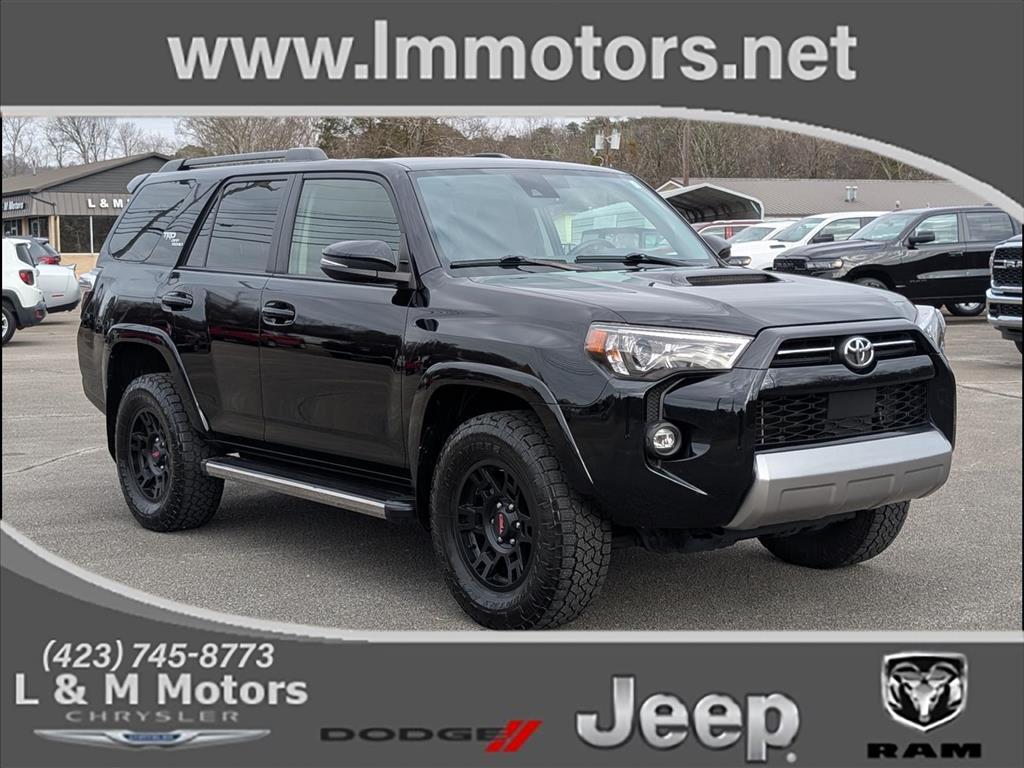 2023 Toyota 4Runner TRD Off-Road Premium's photo