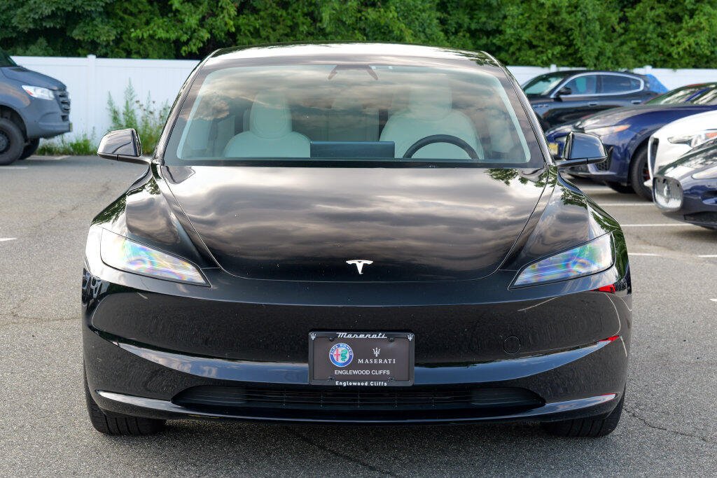 Used 2025 Tesla Model 3 Long Range with VIN 5YJ3E1EA8SF985206 for sale in Englewood Cliffs, NJ