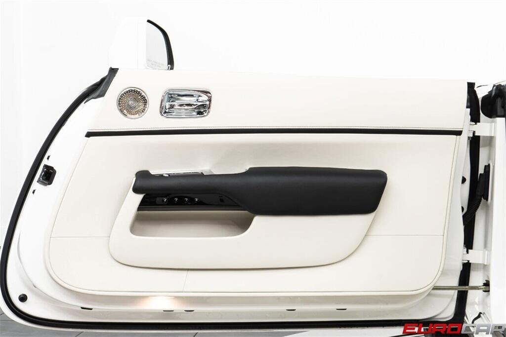 Used 2018 Rolls-Royce Dawn *BESPOKE INTERIOR * IMMACULATE CONDITION*Image 23