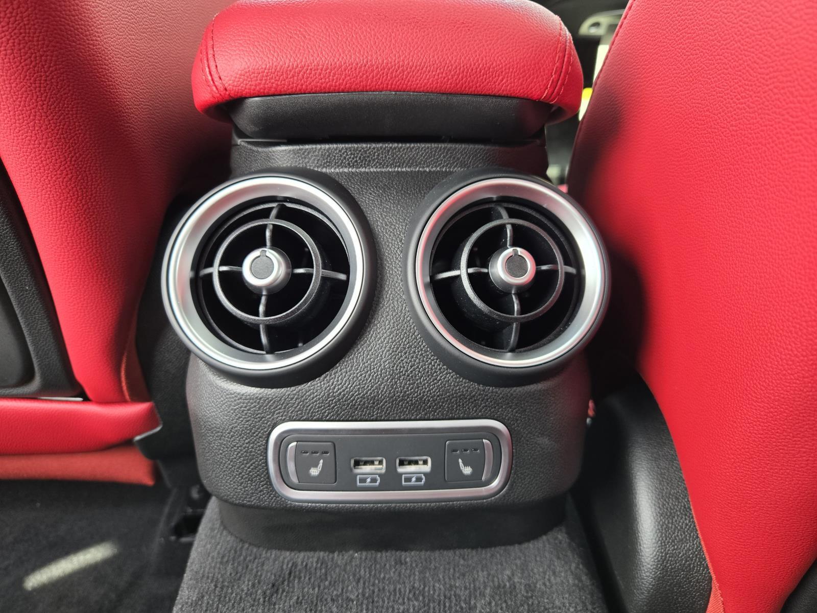 2026 Alfa Romeo Giulia Base - Photo 26