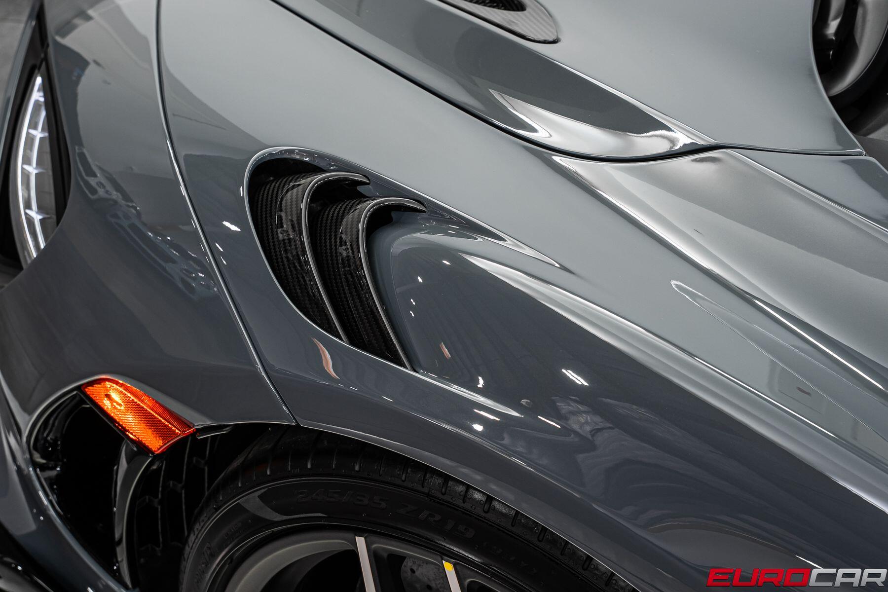 2022 McLaren 765LT *HUGE CARBON INTERIOR OPTIONS * FRONT PPF*Image 19