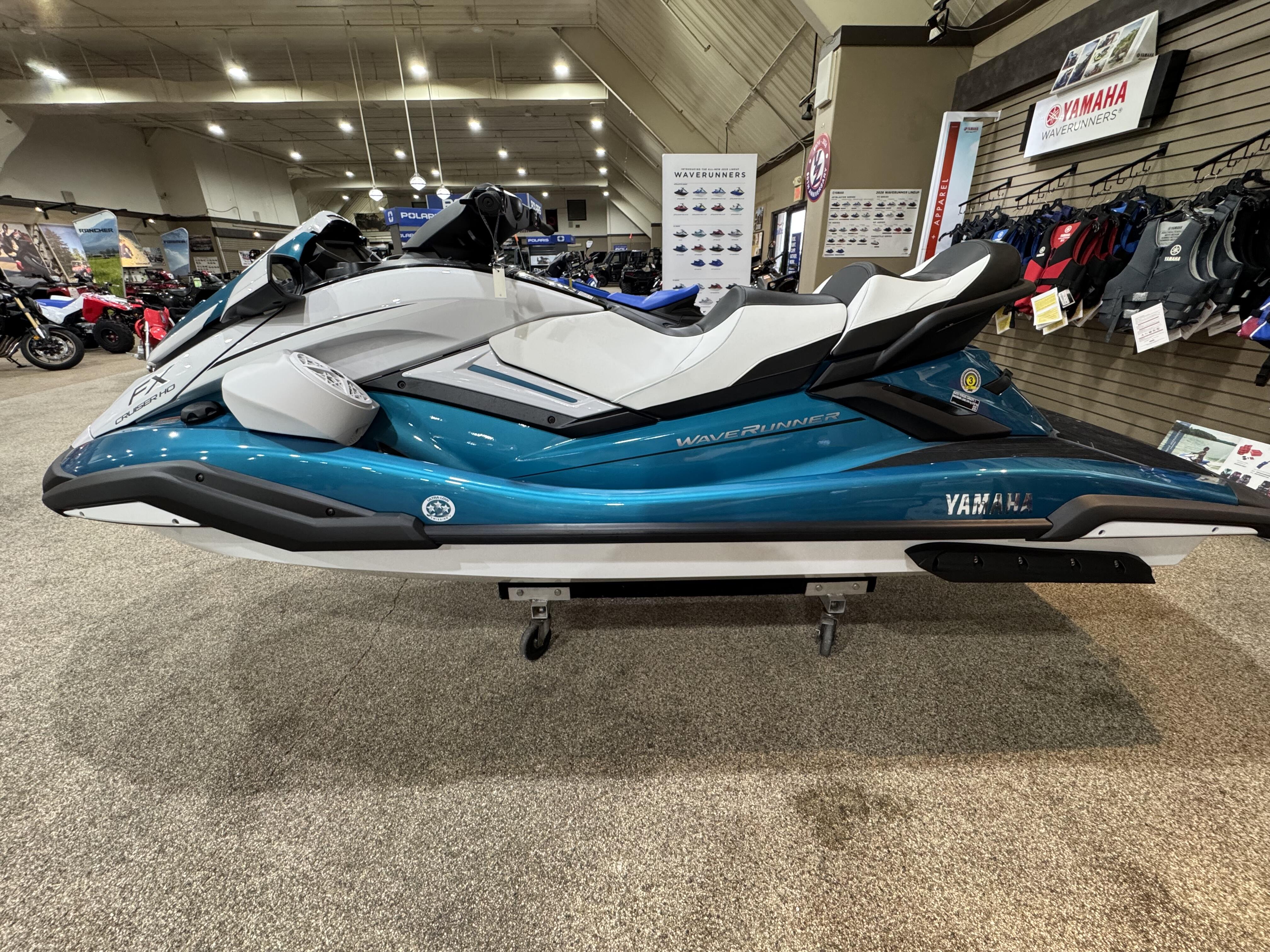 2026 Yamaha WaveRunners FX CRUISER HO W&sol;AUDIO