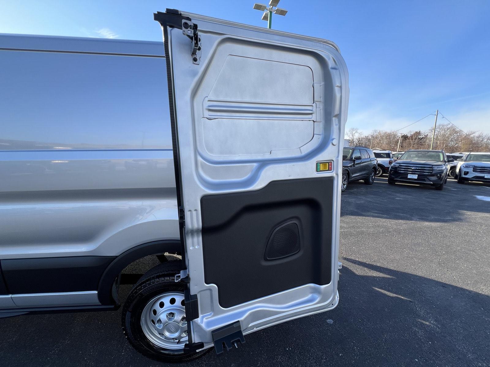 2026 Ford Transit Van Base - Photo 42