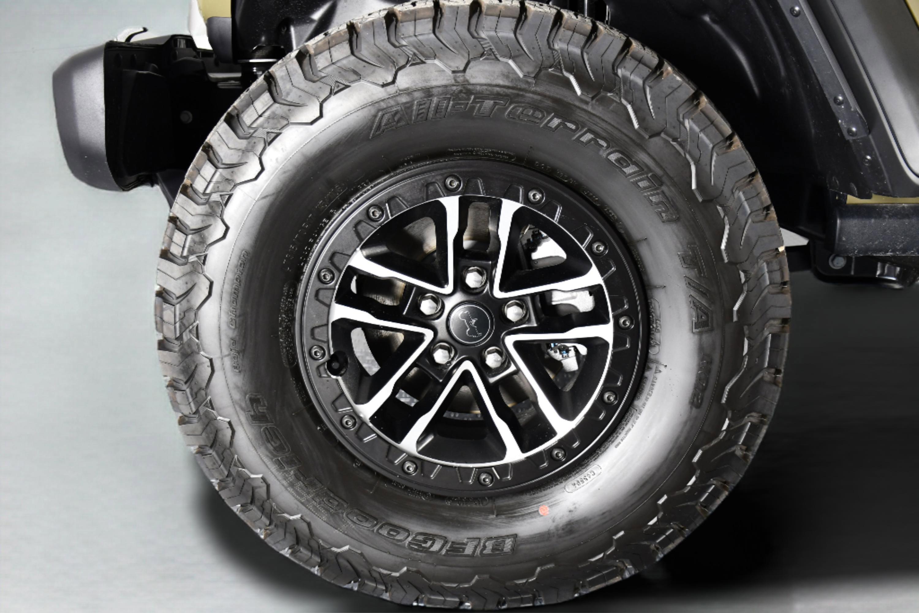 2026 Jeep Wrangler 4-Door Willys - Photo 10