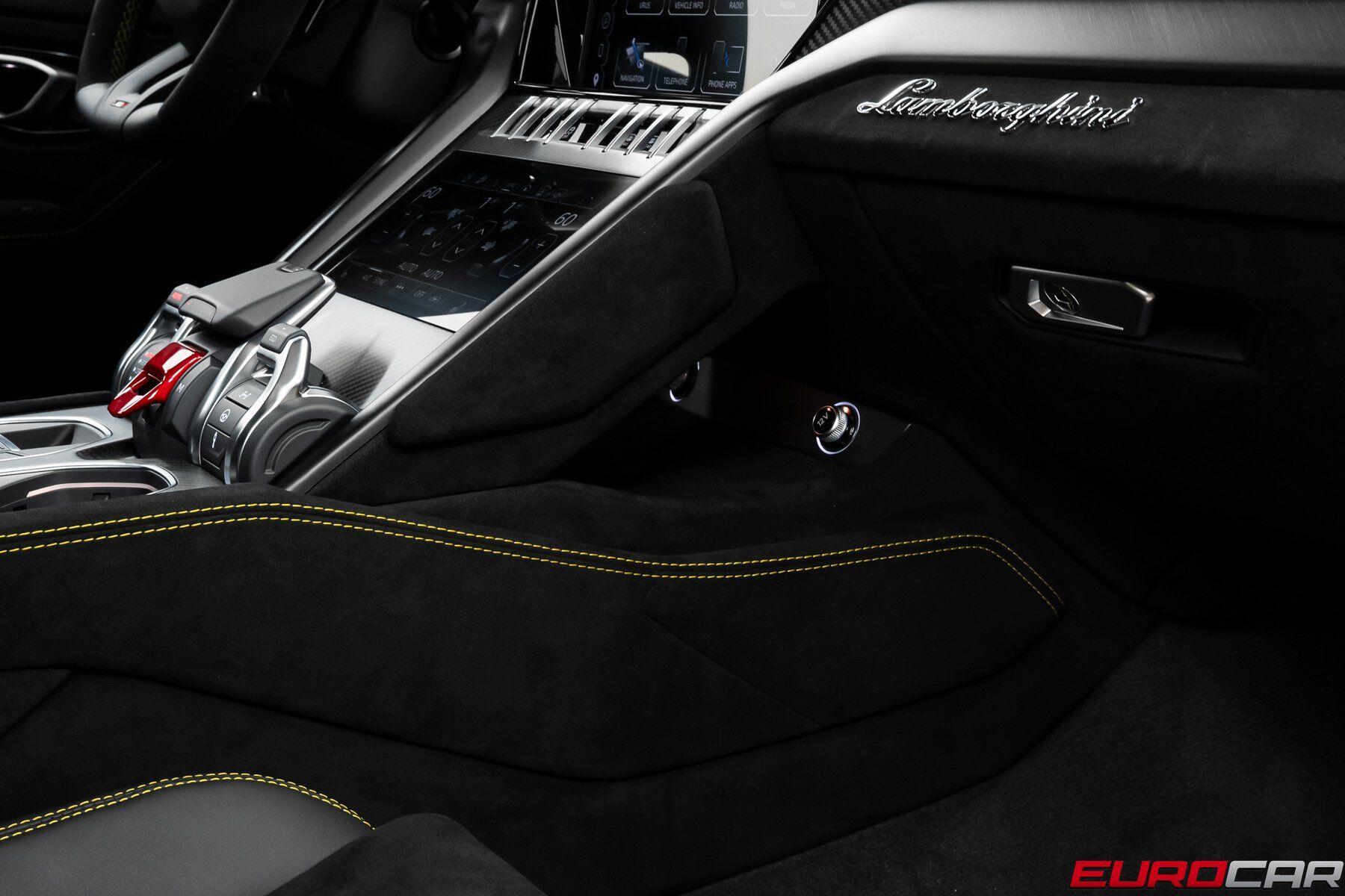 2024 Lamborghini Urus Performante *HUGE CARBON OPTIONS * SUNROOF*Image 38