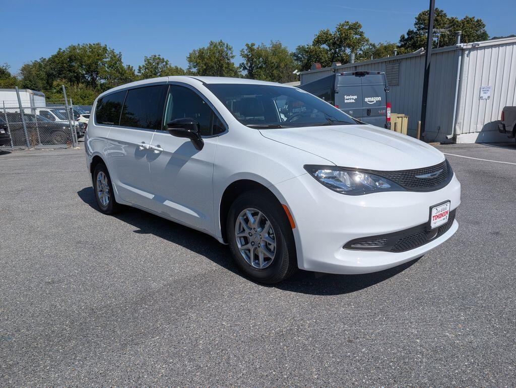 2026 Chrysler Voyager LX - Photo 28