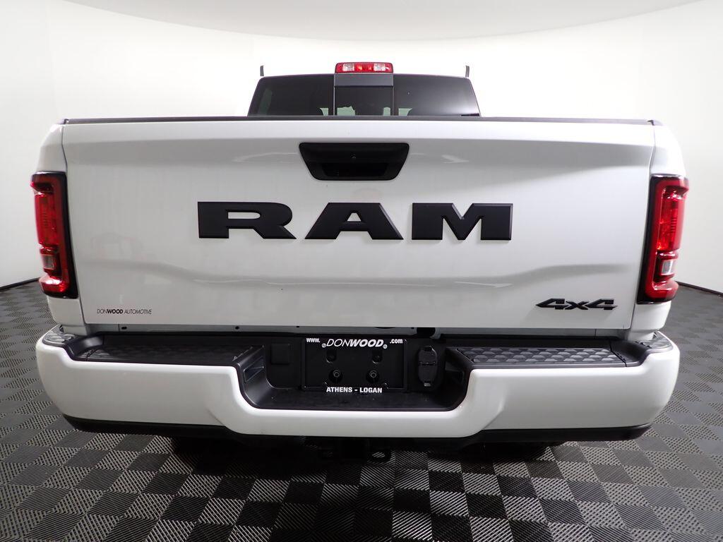 2026 RAM 2500 Tradesman/Black Express - Photo 14