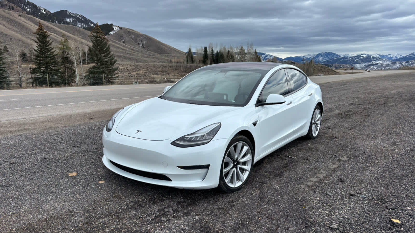 Used 2018 Tesla Model 3 Long Range Dual Motor with VIN 5YJ3E1EB3JF135474 for sale in Jackson, WY