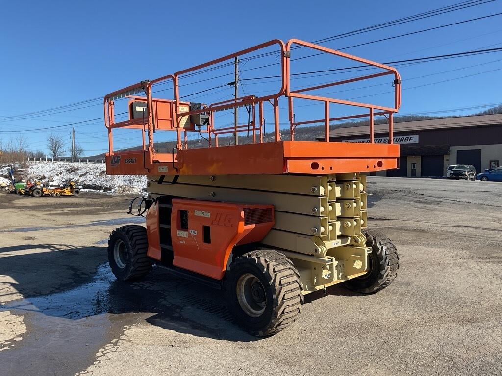 2010 JLG 4394RT Scissor Lift