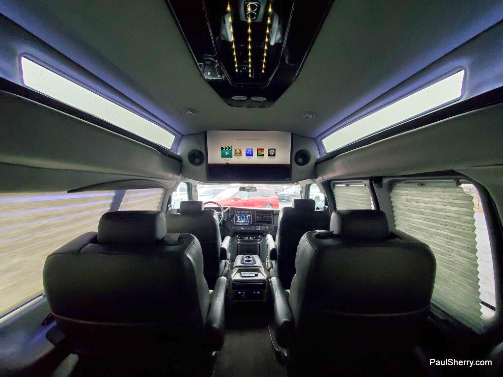 2023 Chevrolet Express Cargo Work Van - Photo 30