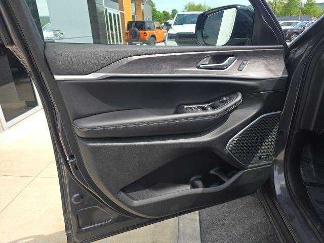 2024 Jeep Grand Cherokee 4xe - Photo 10