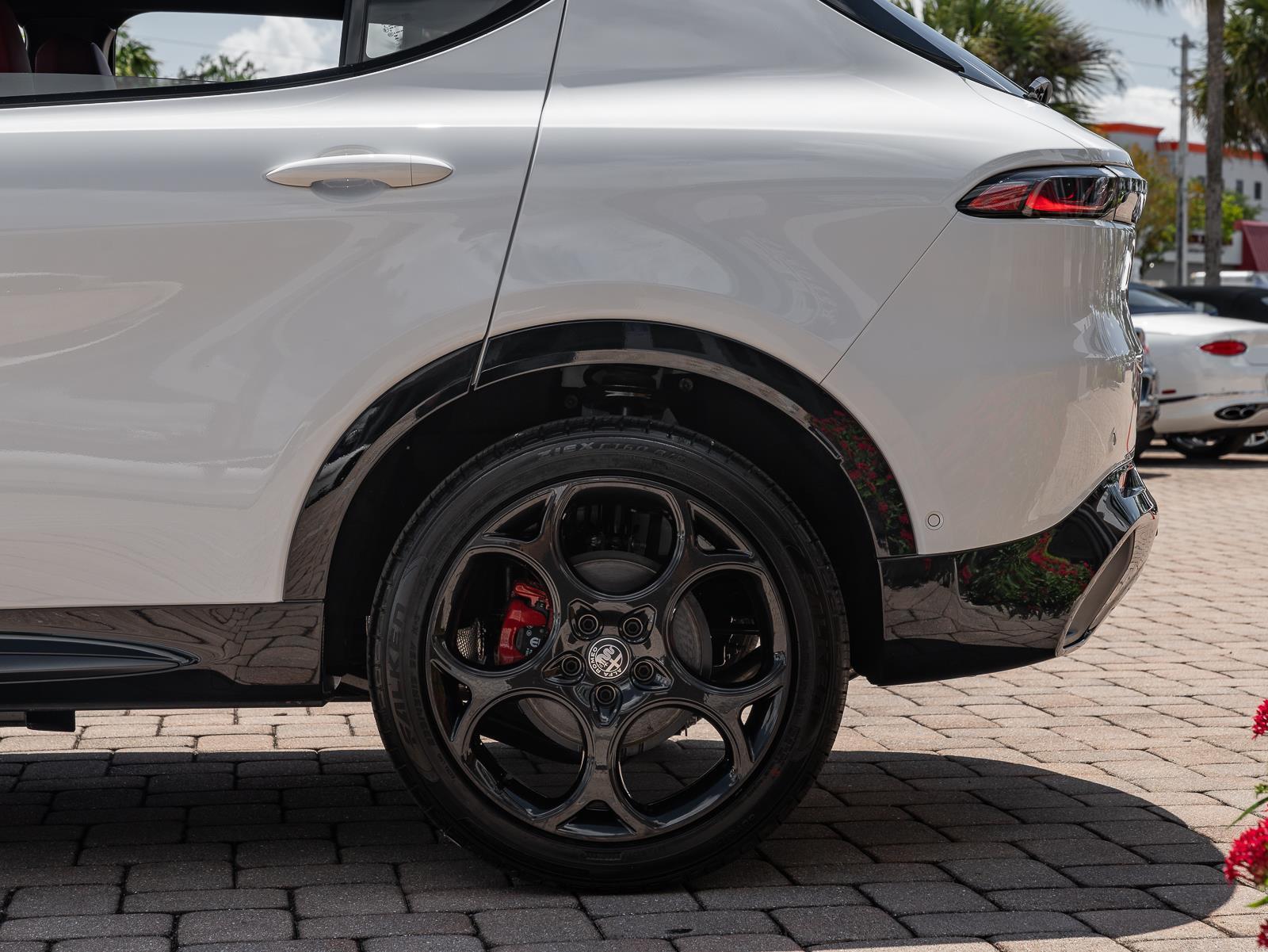 New 2026 Alfa Romeo Tonale Veloce Awd