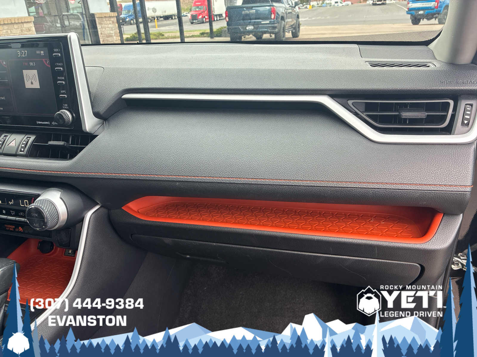 2020 Toyota RAV4 Adventure - Photo 31