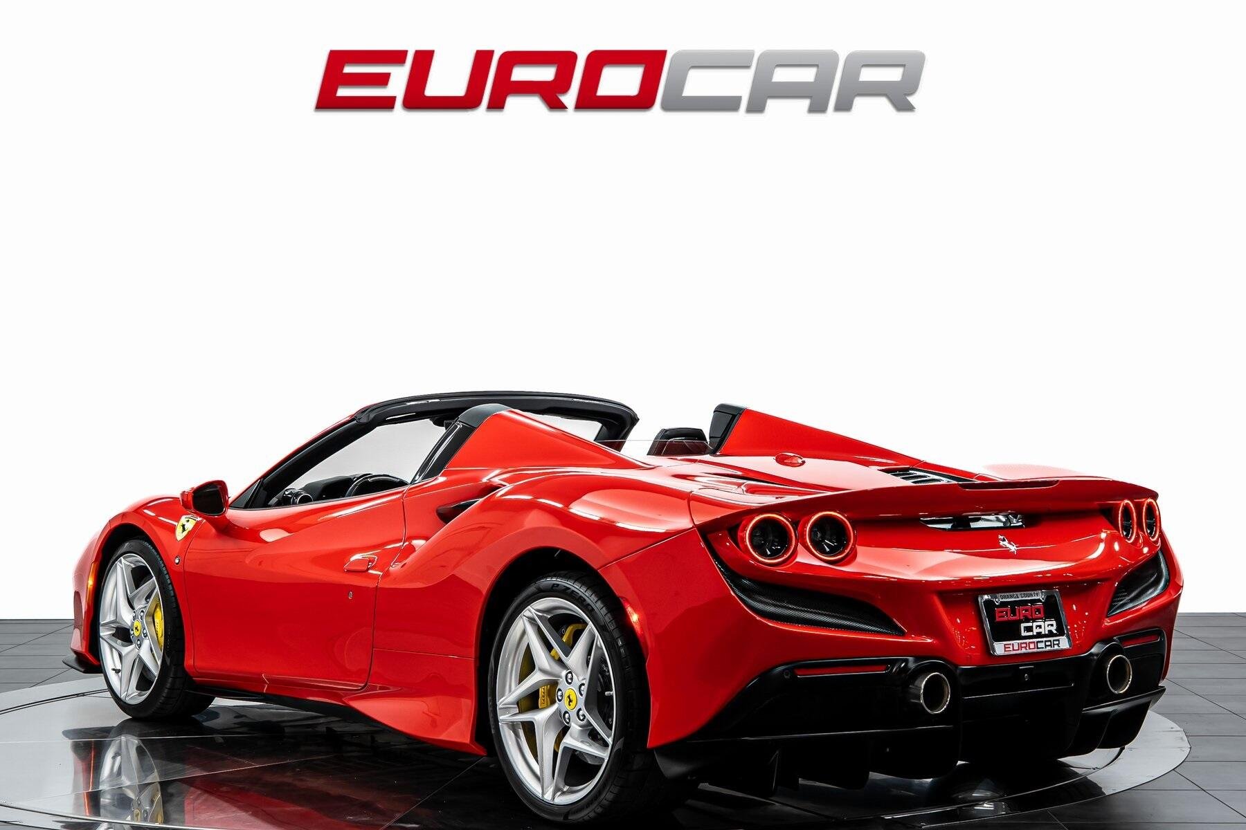 Used 2022 Ferrari F8 Spider *CARBON FIBER LED STEERING WHEEL * DAYTONA SEATS*Image 4