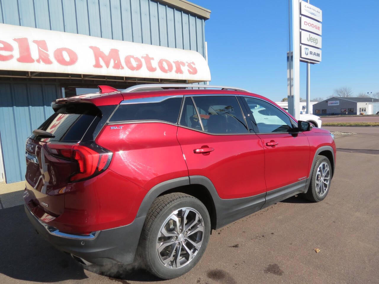 Used 2018 GMC Terrain SLT with VIN 3GKALVEX9JL254006 for sale in Fairmont, Minnesota