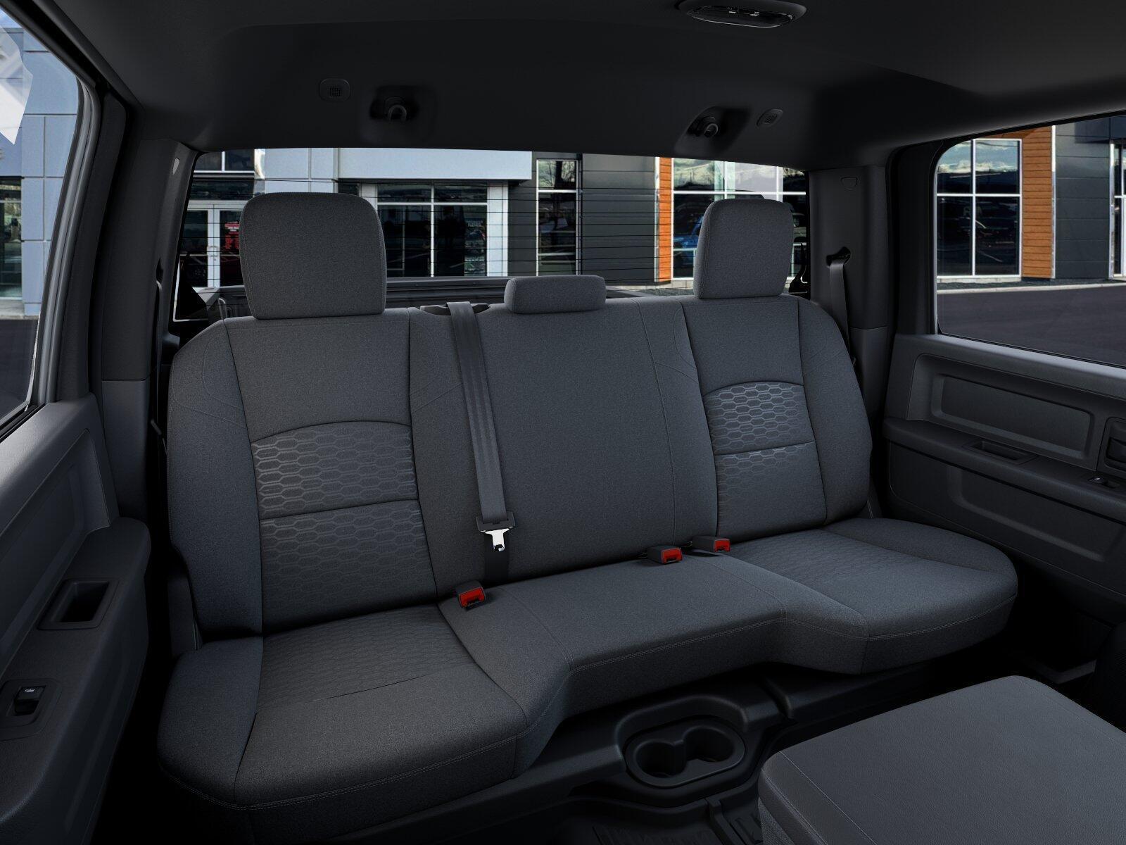 2026 RAM 3500 Tradesman - Photo 15