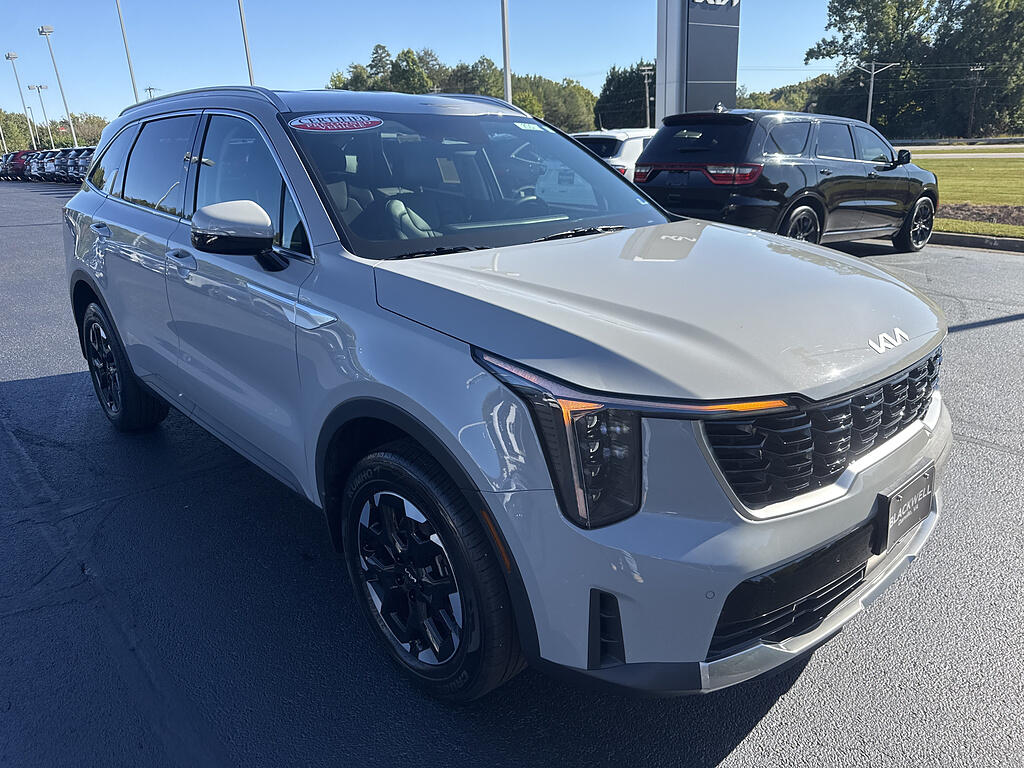 2025 Kia Sorento S AWD