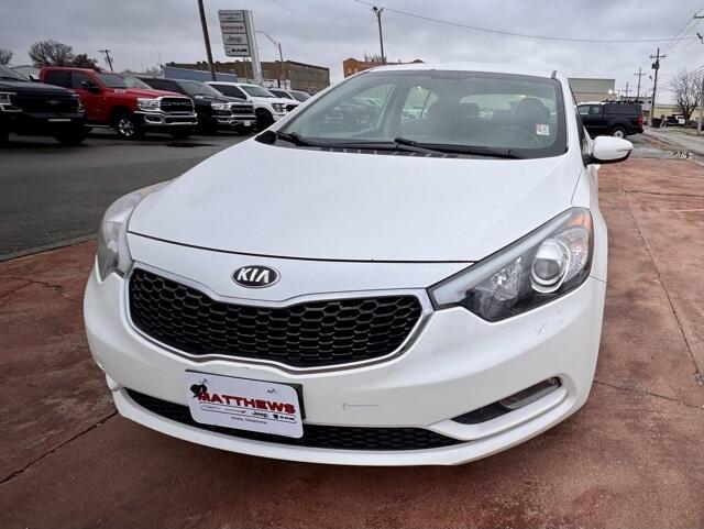 Used 2016 Kia Forte5 LX with VIN KNAFK5A86G5591869 for sale in Vinita, OK