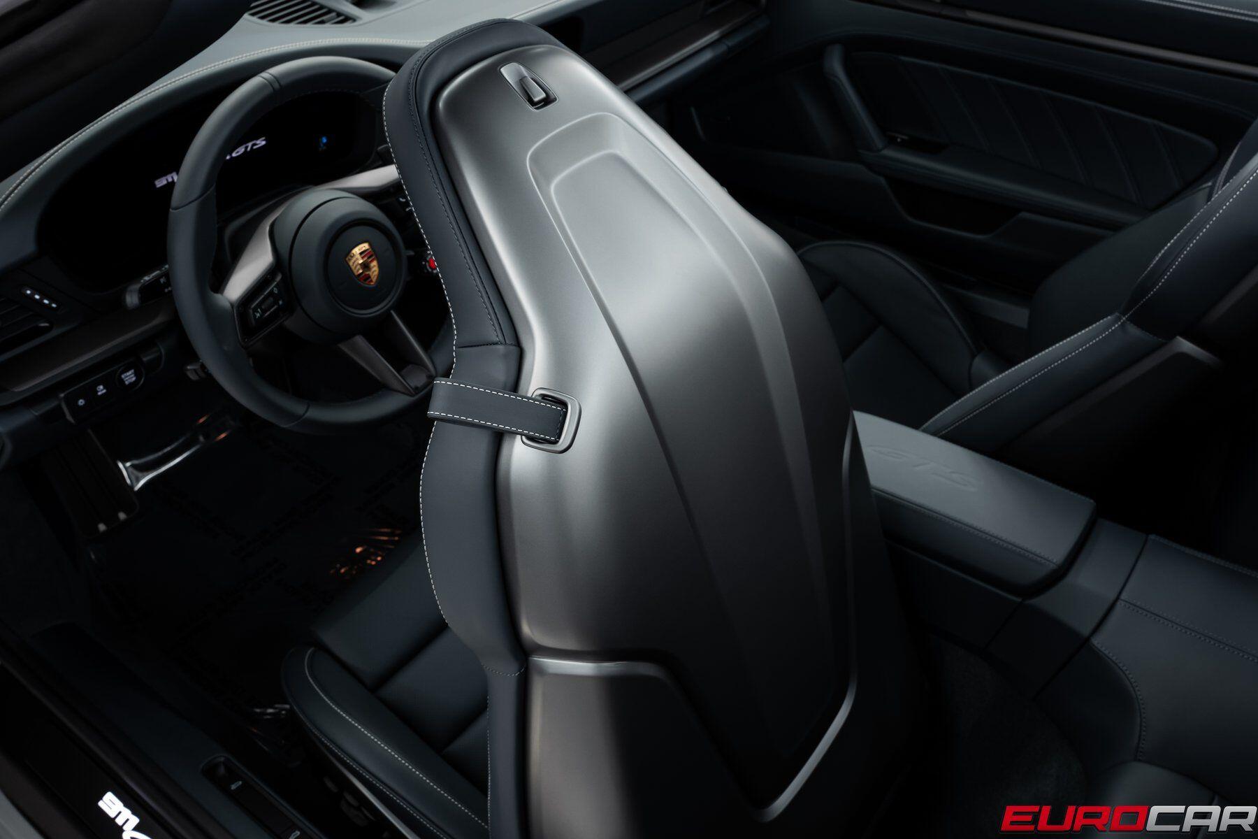 2026 Porsche 911 GTS - Photo 47