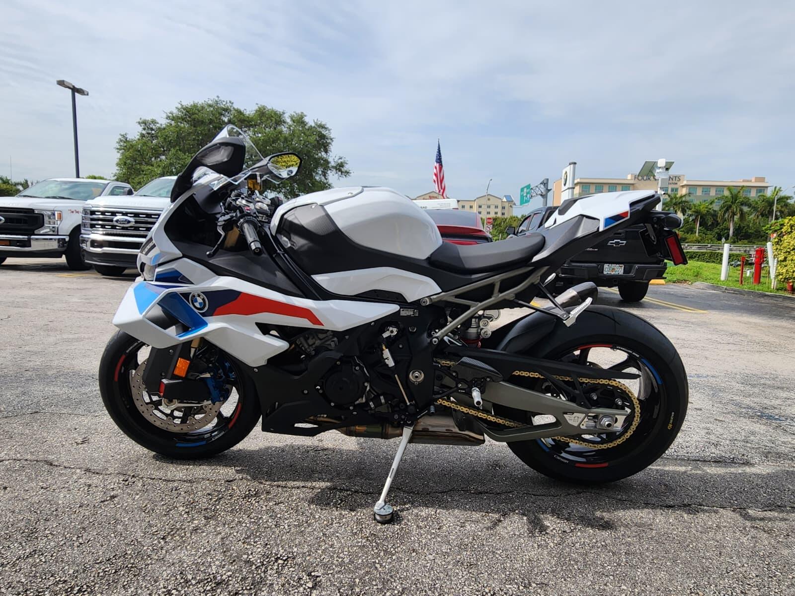 2026 BMW S 1000 RR