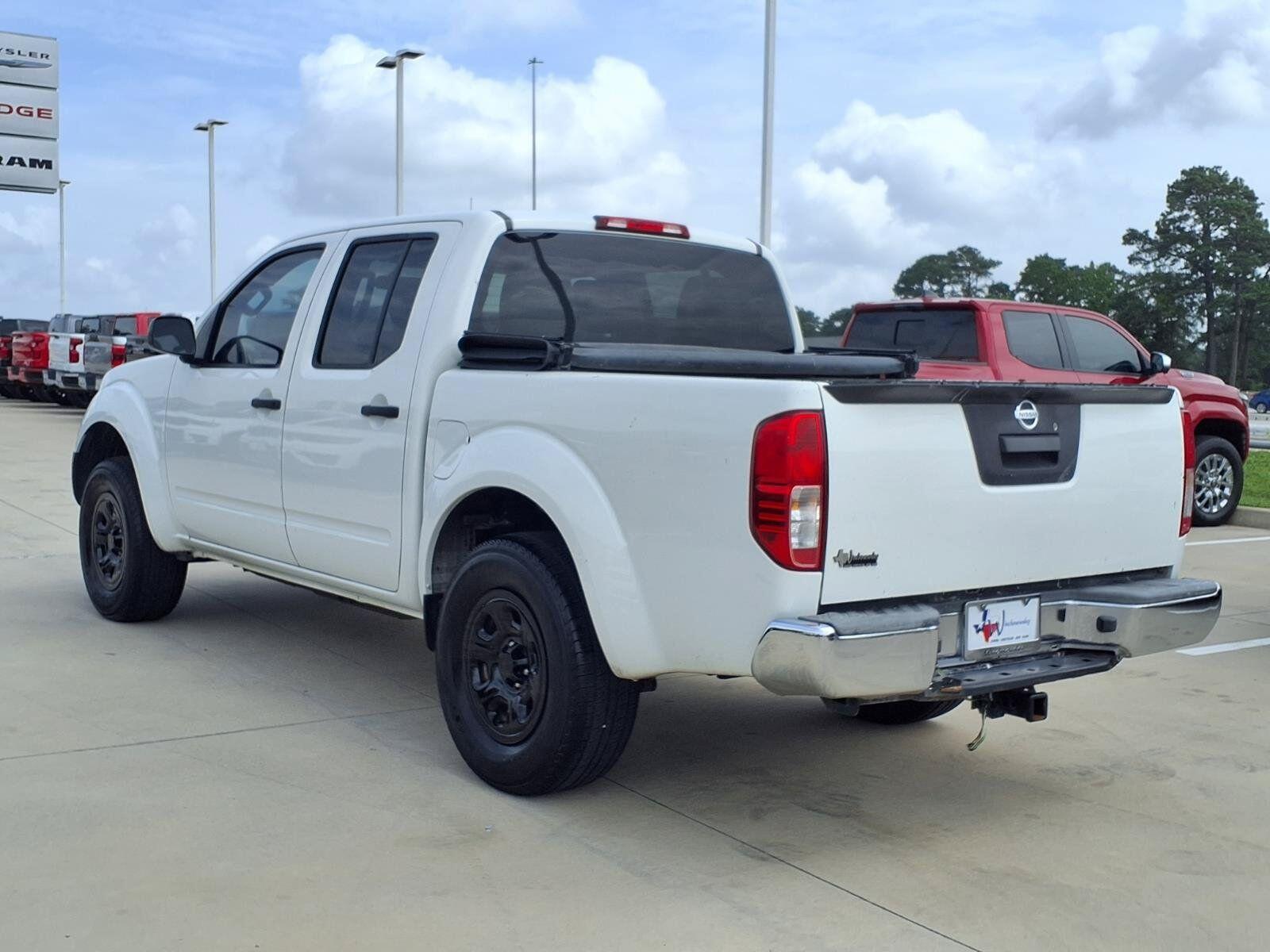 Used 2015 Nissan Frontier S with VIN 1N6AD0ER0FN701338 for sale in Huntsville, TX