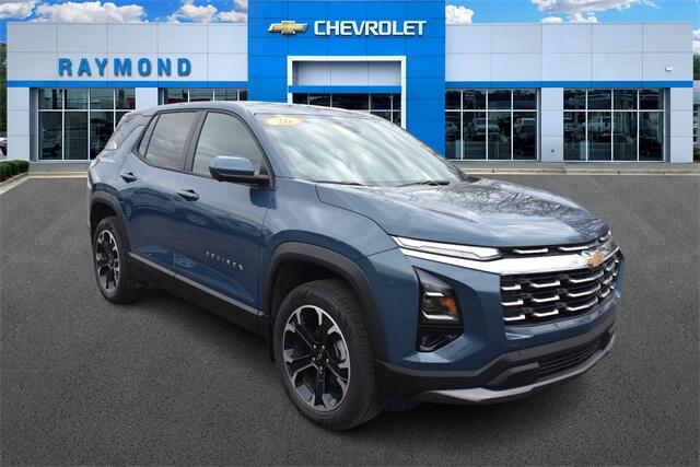 2026 Chevrolet Equinox LT's photo