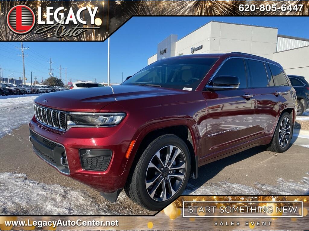 Used 2022 Jeep Grand Cherokee Overland with VIN 1C4RJHDG5N8607210 for sale in Garden City, KS