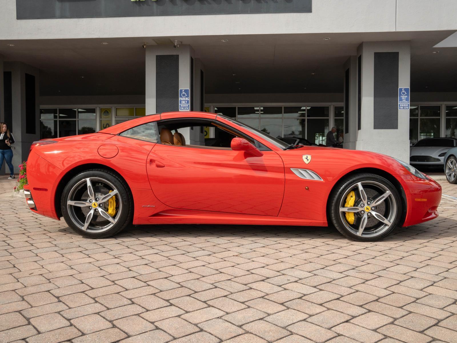 Used 2014 Ferrari California 2dr Conv