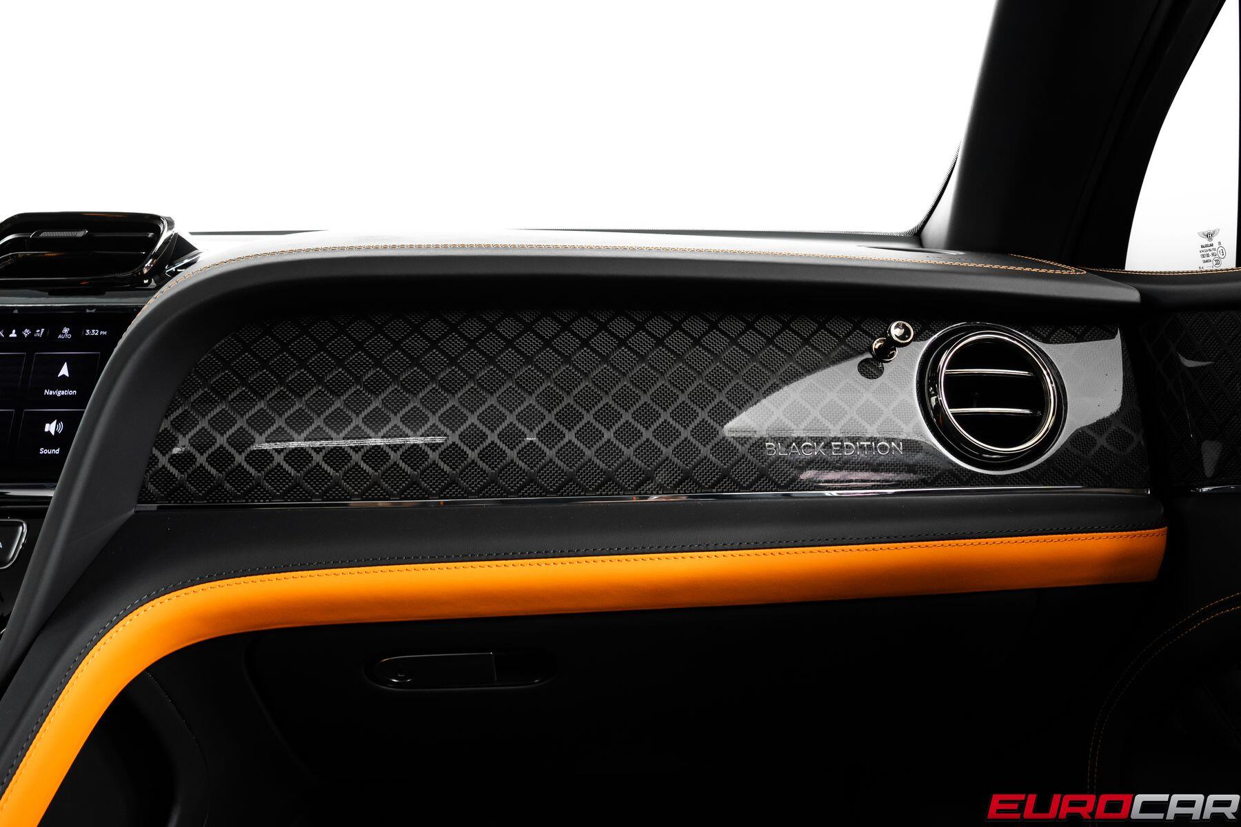 2025 Bentley Bentayga S Black Edition *PANORAMIC SUNROOF*Image 32