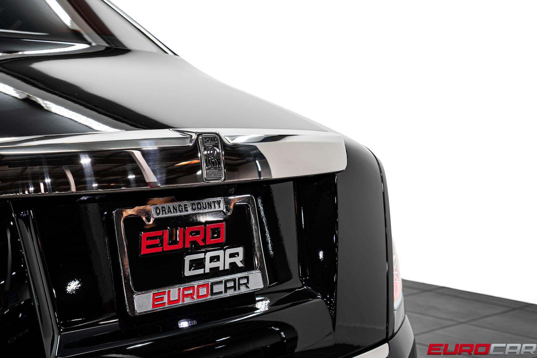 2023 Rolls-Royce Phantom EWB *CASCADE GOLD PASSENGER FASCIA*Image 20