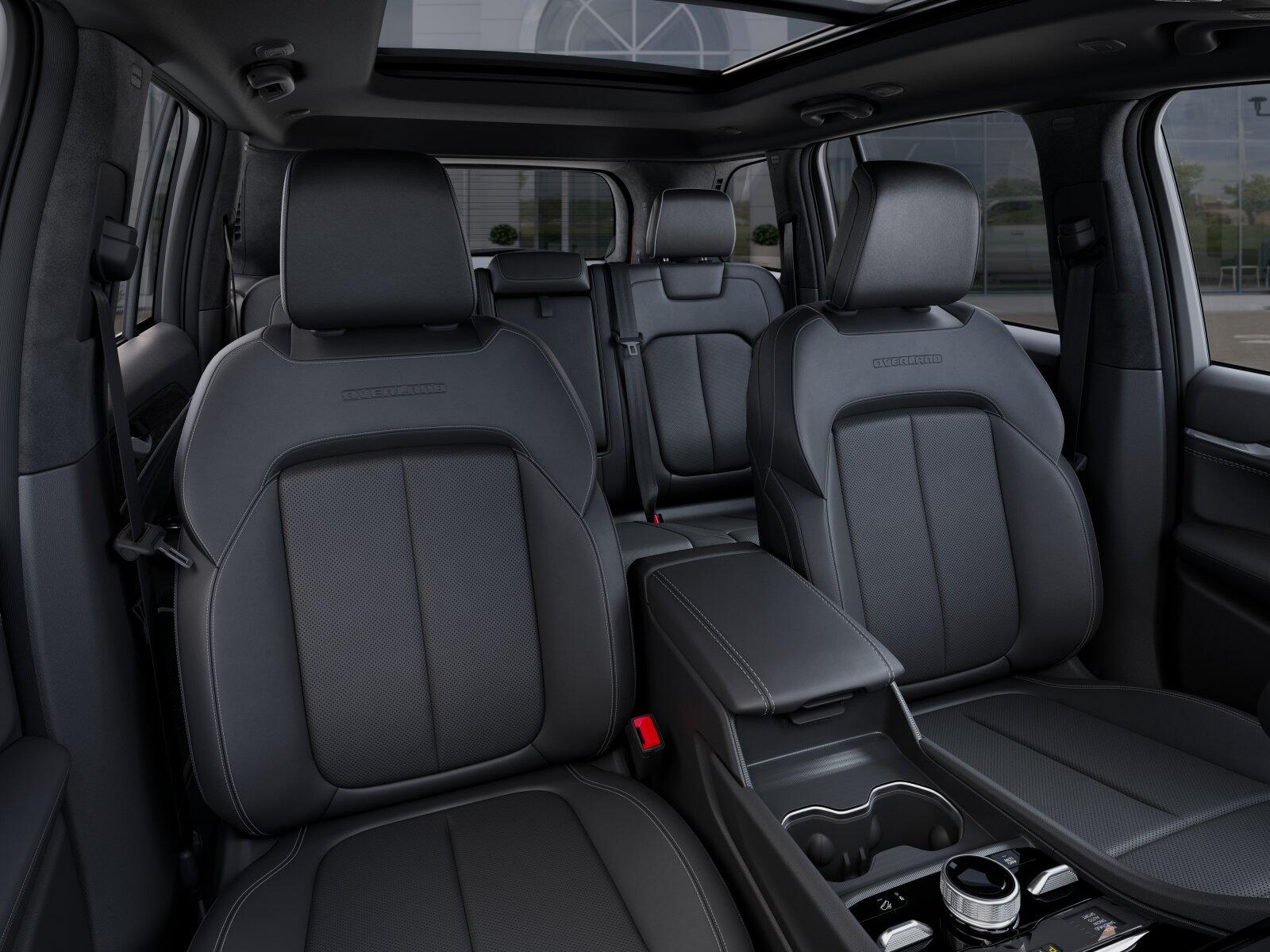 2025 Jeep Grand Cherokee Overland - Photo 9