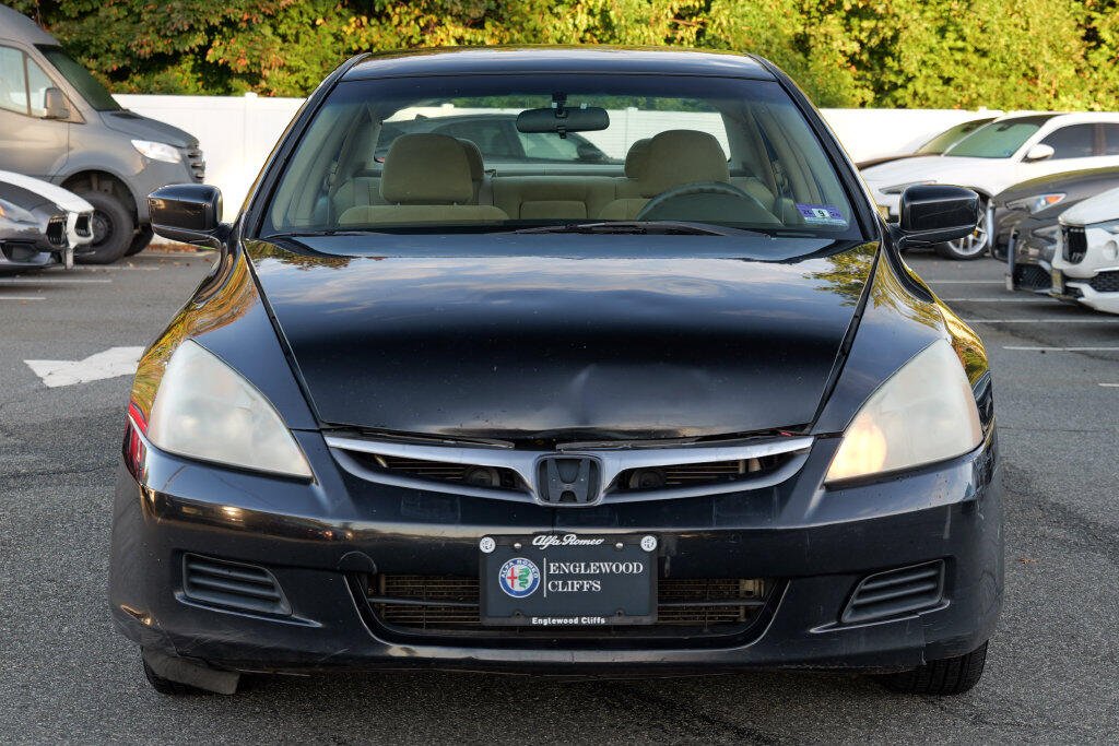 Used 2007 Honda Accord SE with VIN 1HGCM56357A222989 for sale in Englewood Cliffs, NJ