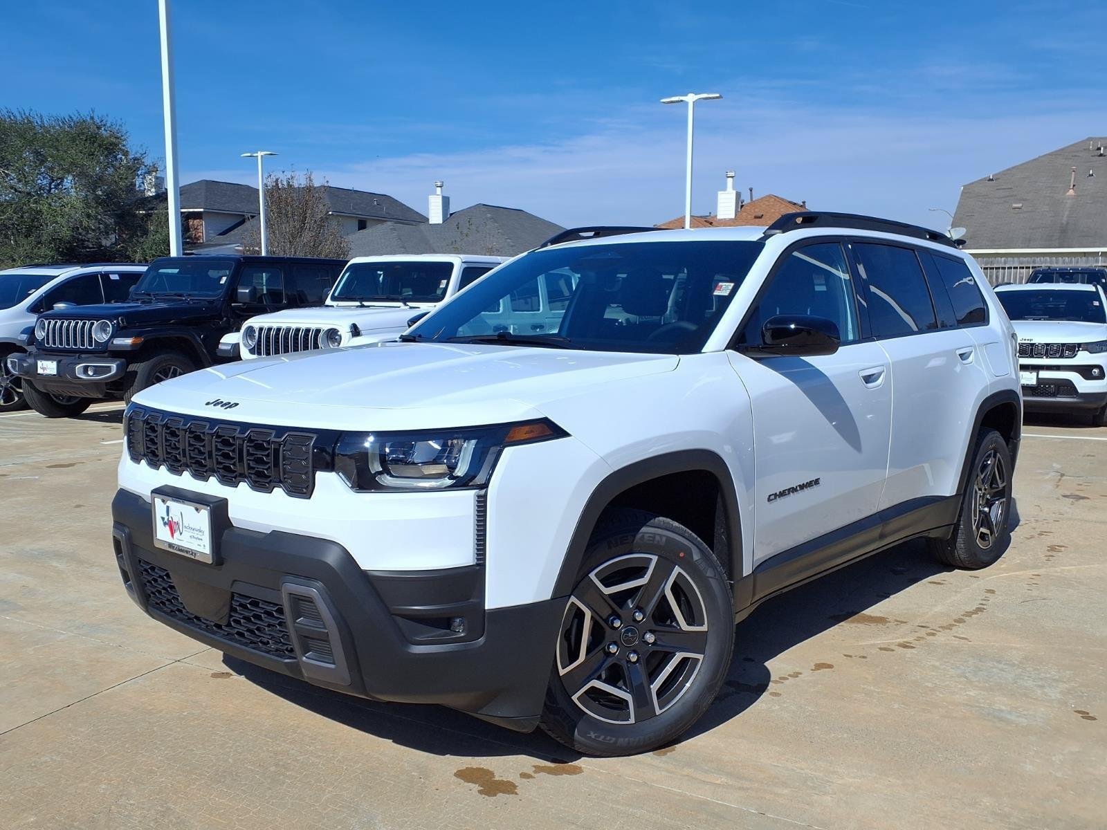 2026 Jeep Cherokee Laredo