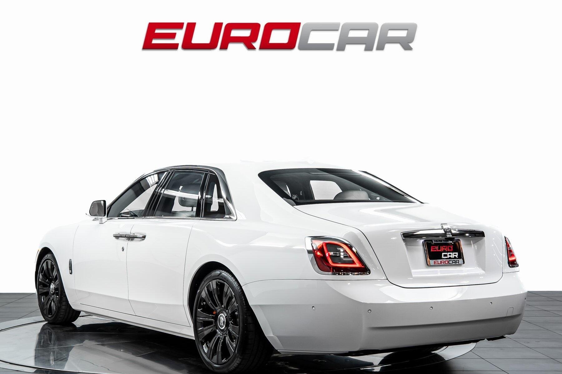 Used 2024 Rolls-Royce Ghost *STARLIGHT HEADLINER*Image 4