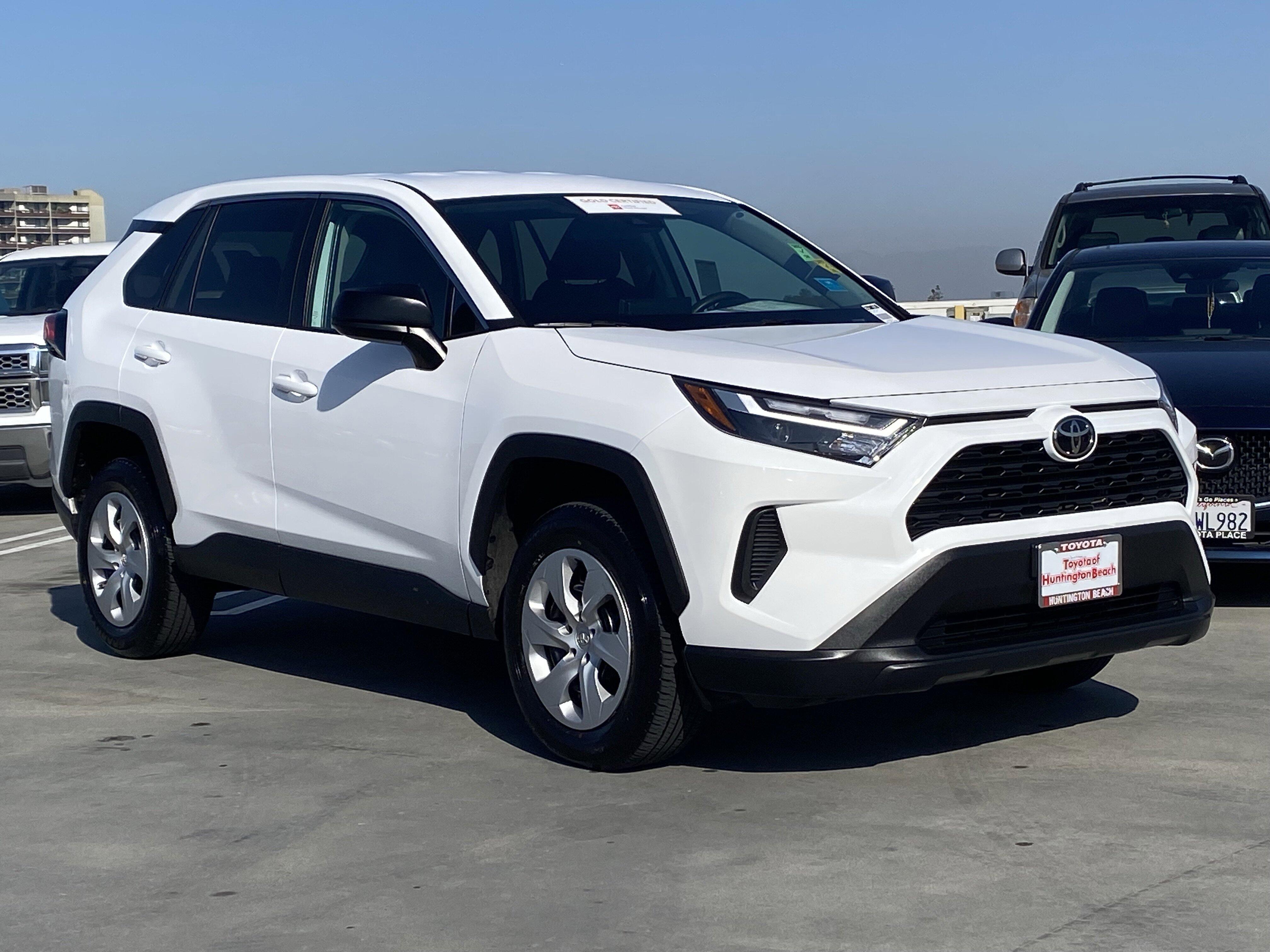 Used 2025 Toyota RAV4 LE with VIN 2T3F1RFV2SC525494 for sale in Kansas City