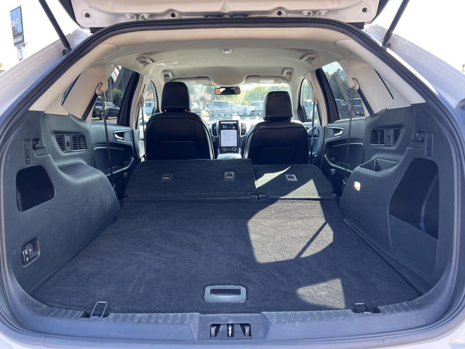 2023 Ford Edge SEL - Photo 40