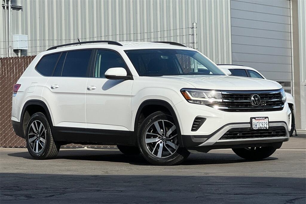 Used 2021 Volkswagen Atlas SE with VIN 1V2LP2CA6MC579166 for sale in Fresno, CA