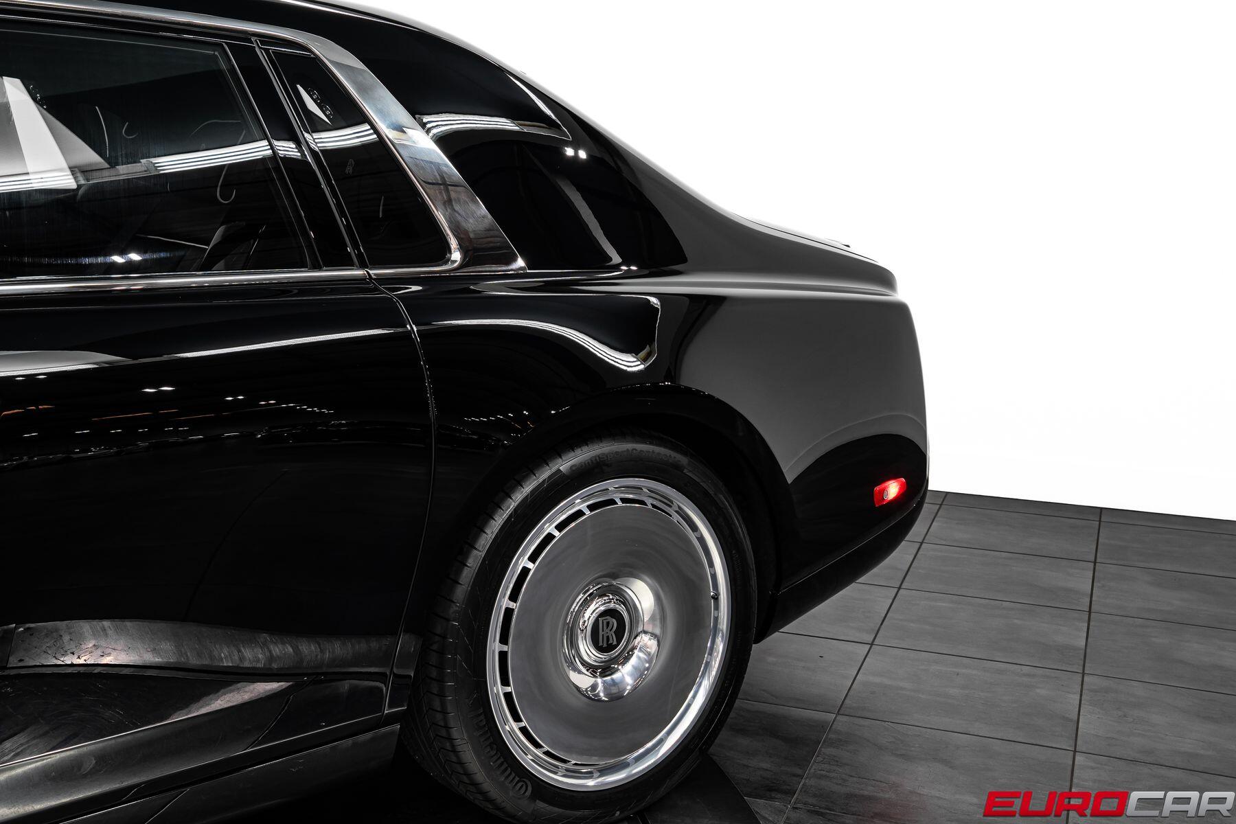 2022 Rolls-Royce Phantom *IMMERSIVE REAR SEATS * REAR THEATER*Image 16