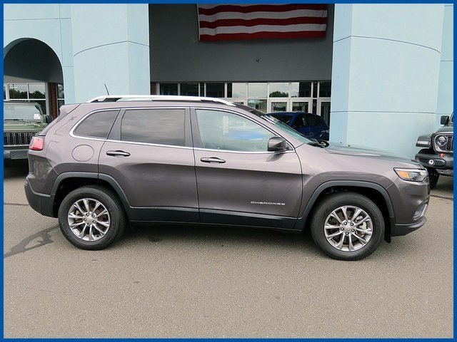 Certified 2021 Jeep Cherokee Latitude Lux with VIN 1C4PJMMX4MD210948 for sale in New Britain, CT