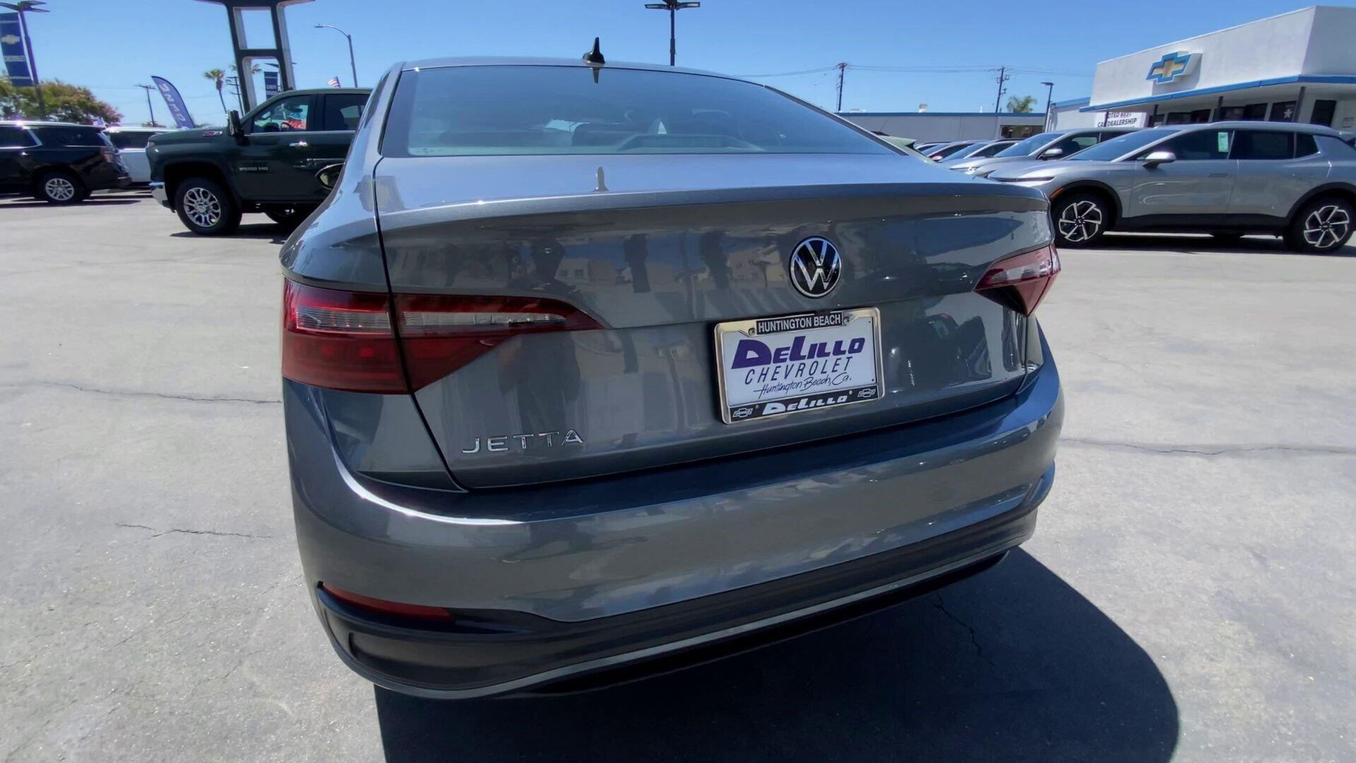 2024 Volkswagen Jetta S - Photo 8