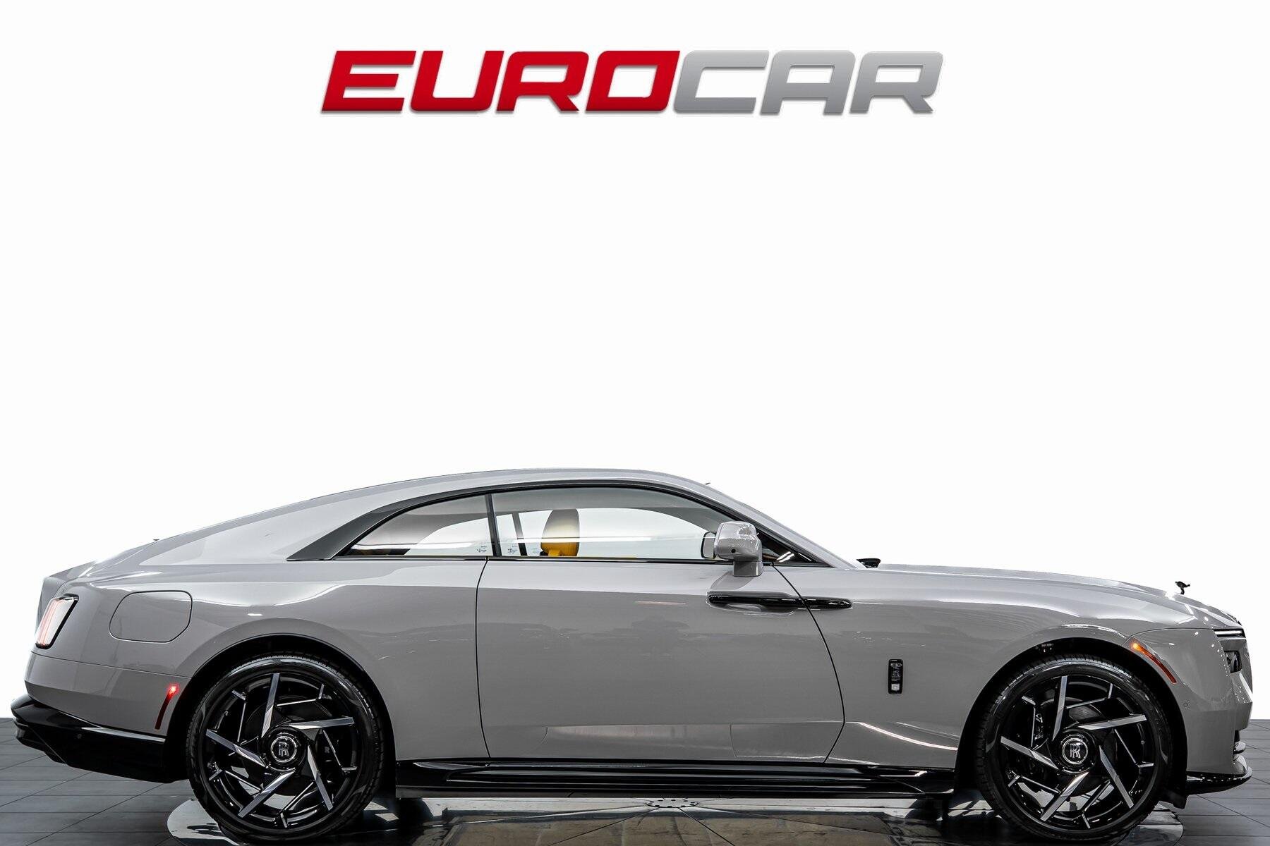 2025 Rolls-Royce Spectre Black Badge *ENHANCEMENT PACKAGE*Image 6