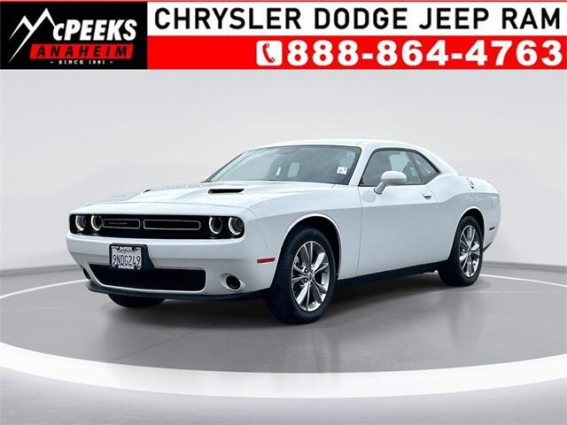 2023 Dodge Challenger SXT's photo
