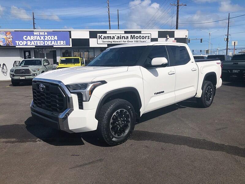 2025 Toyota Tundra SR5's photo