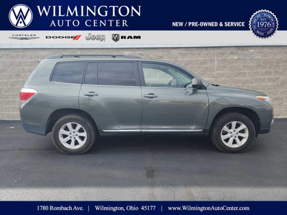 2013 Toyota Highlander Base