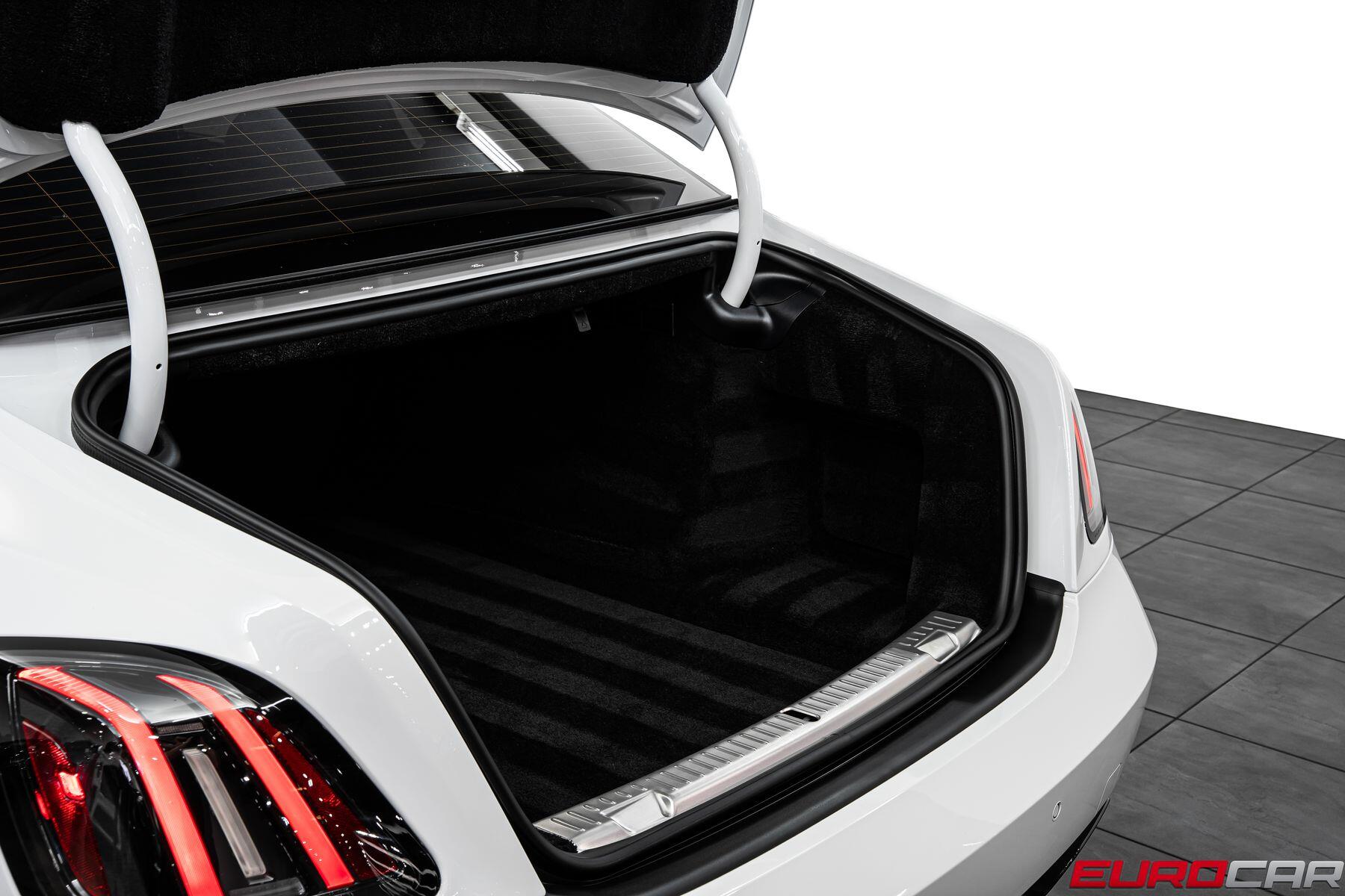 2025 Rolls-Royce Ghost Black Badge - Photo 18