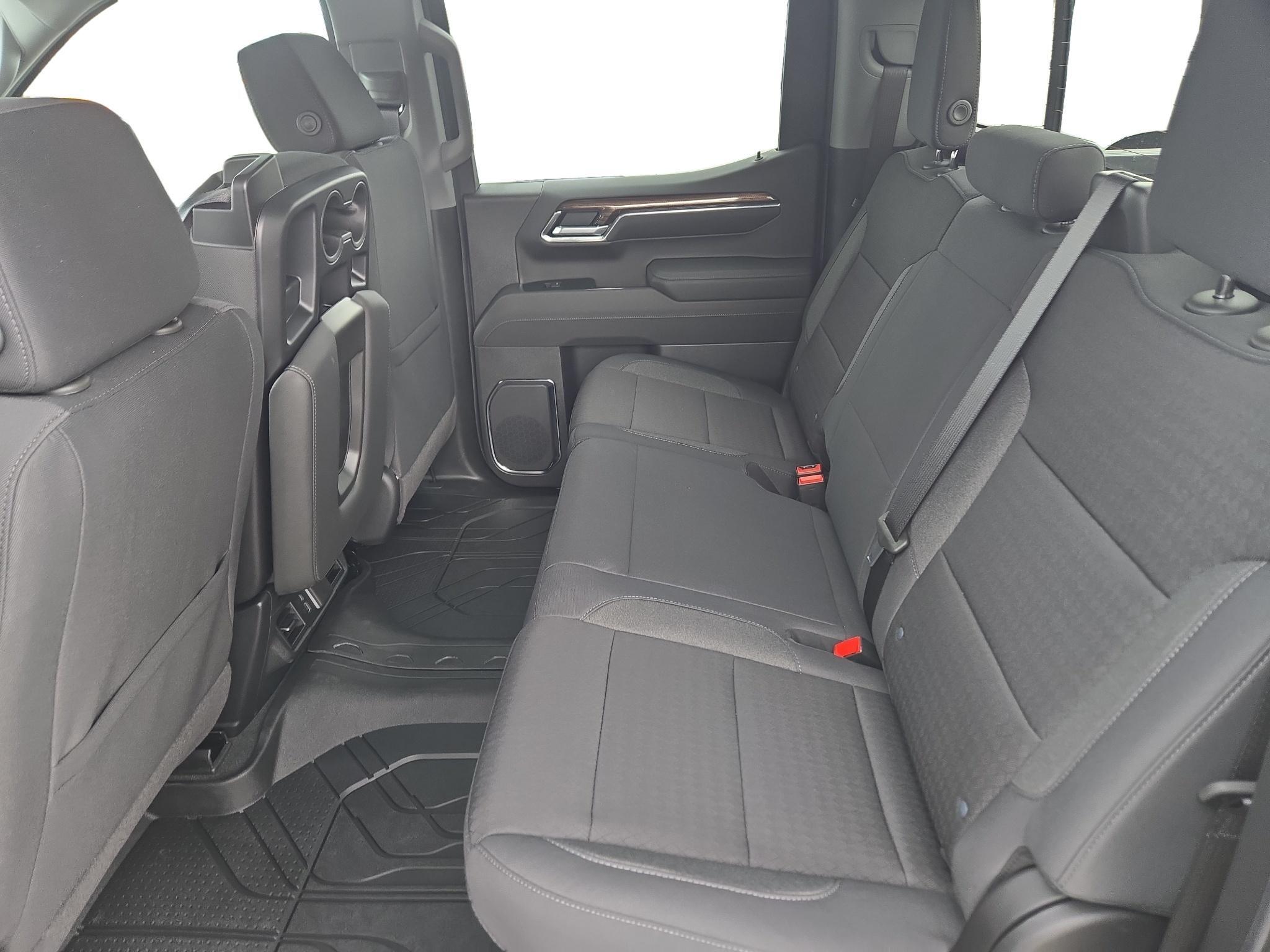 2026 Chevrolet Silverado 1500 LT - Photo 8