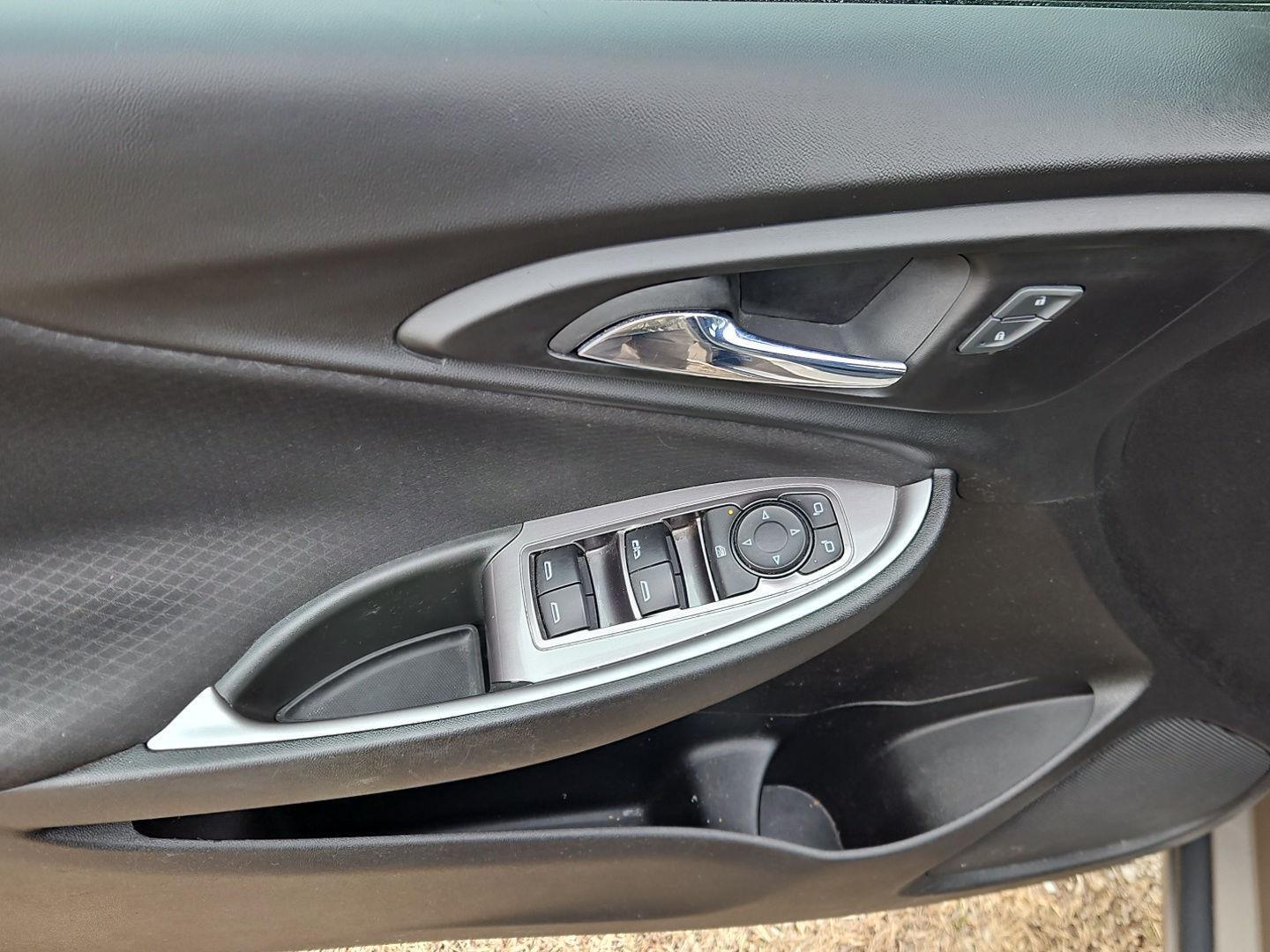 2022 Chevrolet Malibu 1LT - Photo 13
